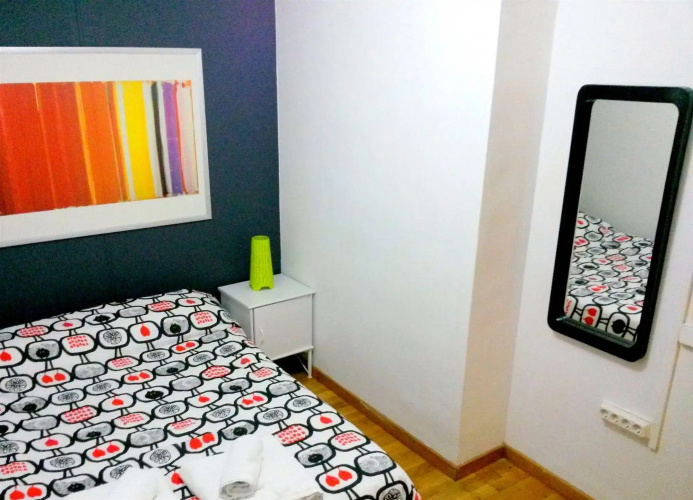 Diagonal House
