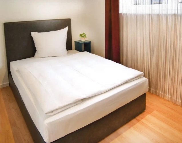 Single Apartment