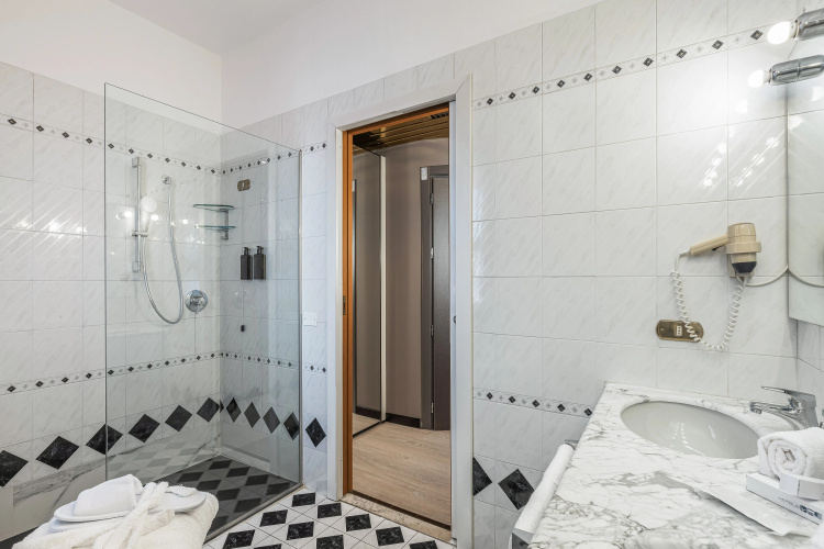 Hotel Cristallo photo 10