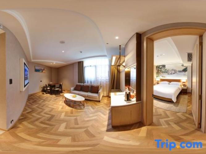 Business Double Suite