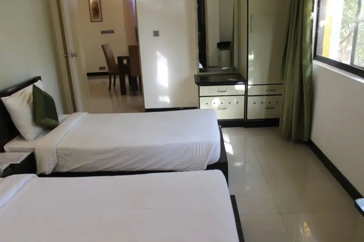 1 Bedroom Suite