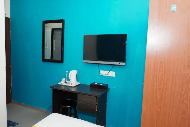 Hotel Shri Putiri