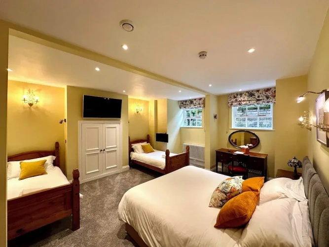 Standard Quadruple Family room