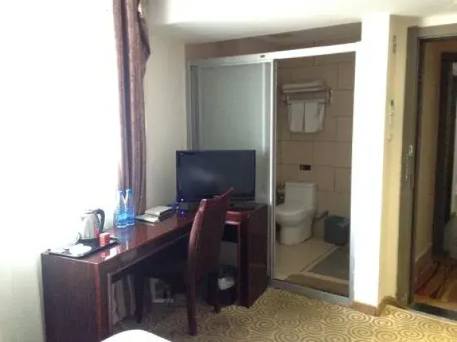 Chibi Telecom Times Hotel