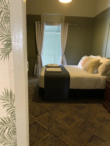 Tyalgum hotel