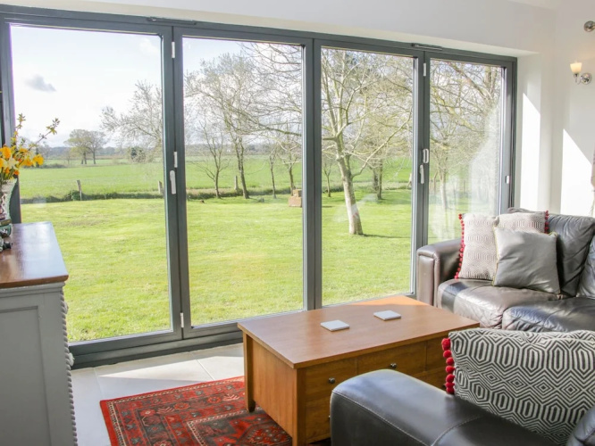 Vitula Cottage