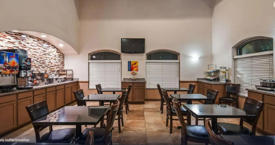 Best Western Tolleson Hotel photo 28