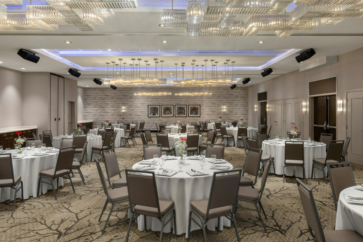 Hampton Inn & Suites by Hilton Montreal-Dorval photo 27