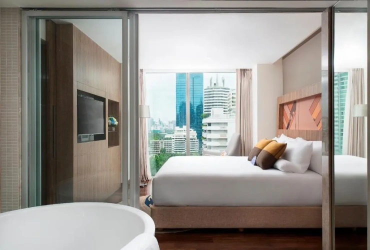 Executive Double Suite with city view