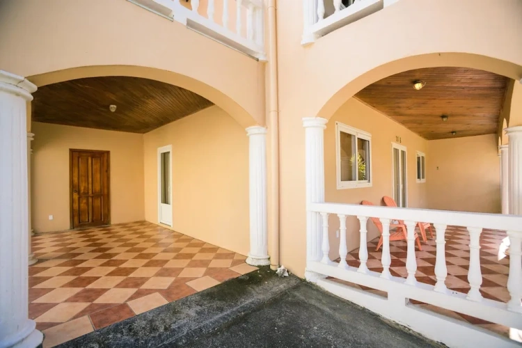 1 Bedroom Standard room with garden view