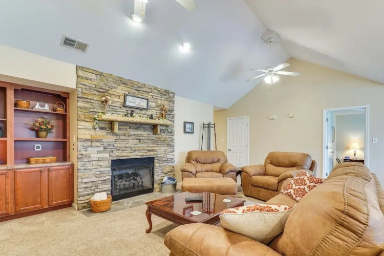 2 Bedrooms Cottage