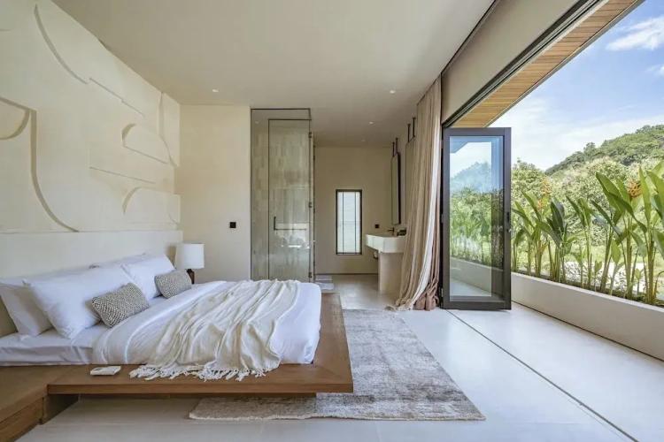 Luxury Villa