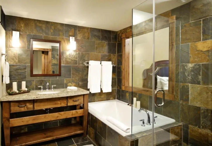 Deluxe Double Suite