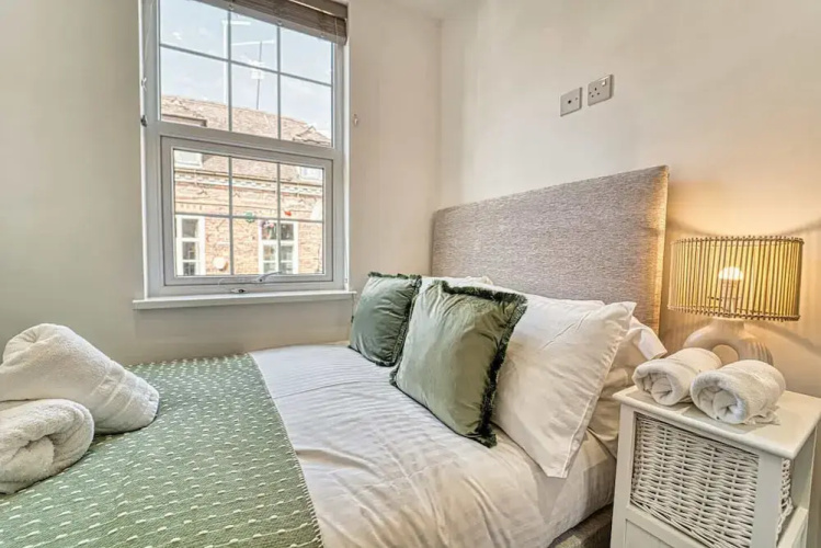 Host Stay Taylor Bennett Apartment