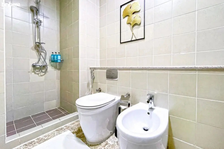 2B-Torch Tower-4408 by bnbme homes