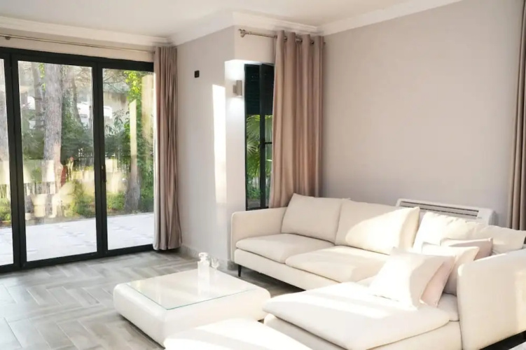 The Beachfront Villa