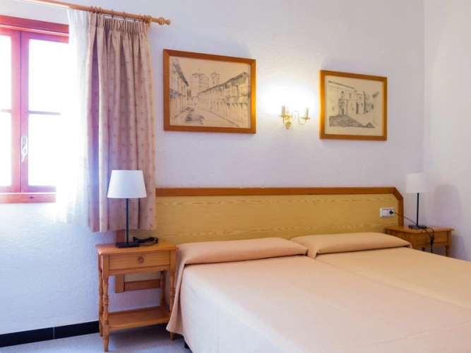 Standard Twin room with balcony and with sea view
