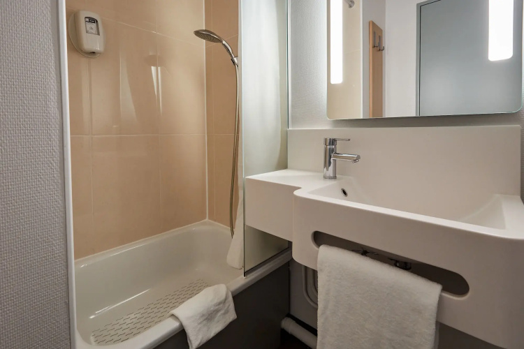 B&B HOTEL Cherbourg