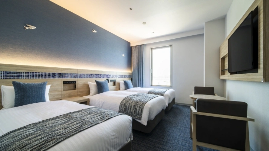 Standard Double room with city view