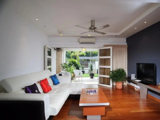 TTDI HomeStay