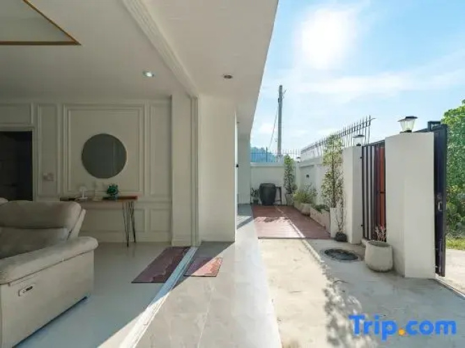 *Luxury Seaview Villa• Rooftop & Private Pool•V163