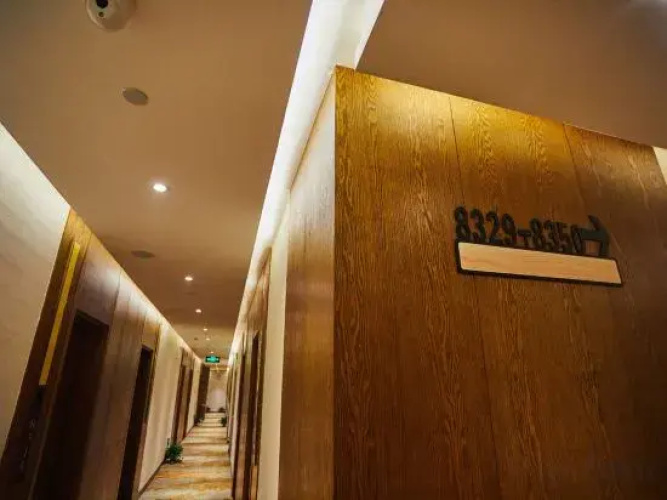 Fuyang aikewei Hotel