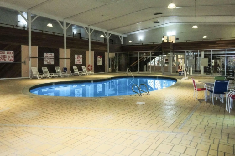 Standard Sextuple room