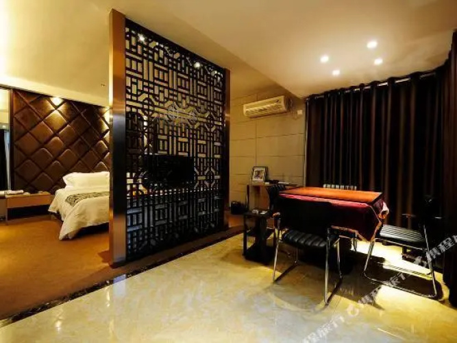 Royal Membership Holidays Hotel
