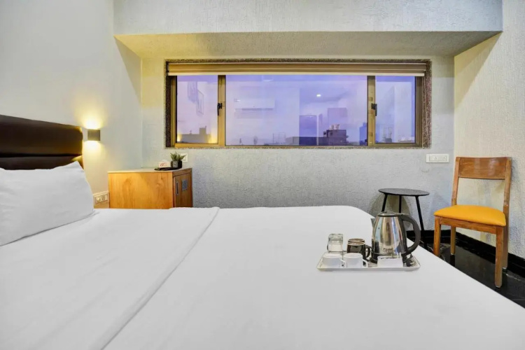 Hotel Pearl Residency