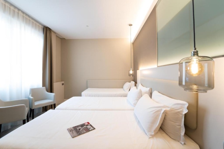Superior Triple room