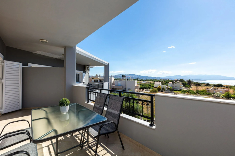 Helena's Aparthotel