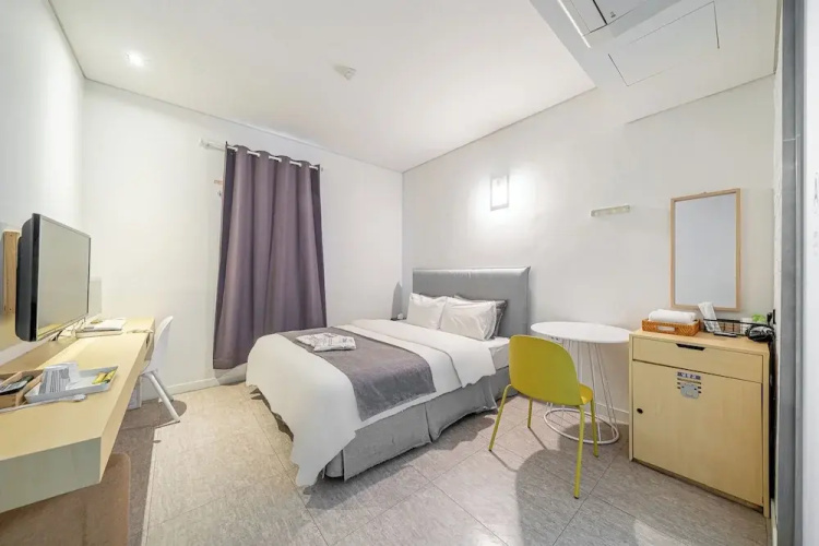 Ami Boutique Hotel