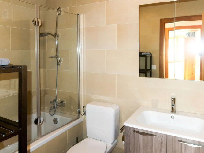 Lilas Vex in Vex With 4 Bedrooms and 3 Bathrooms