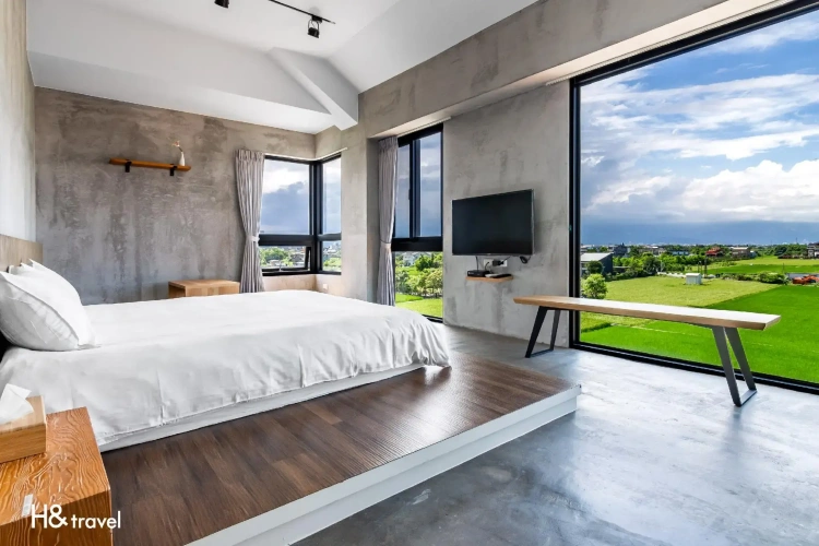 Superior Quadruple room