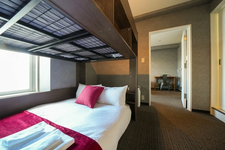 Deluxe Double Family room
