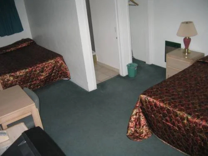 El Rancho Motel