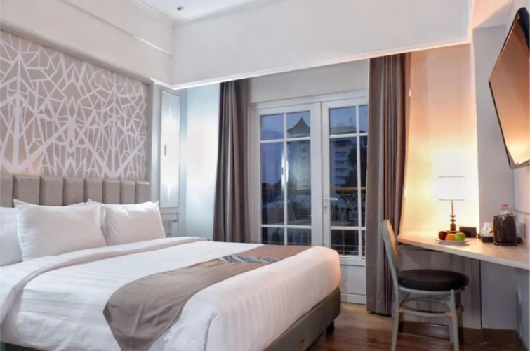 Deluxe Double room with balcony