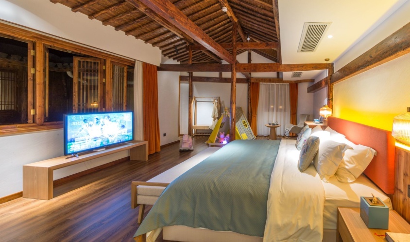Guest rooms