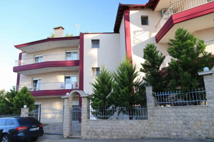 Superior Apartment