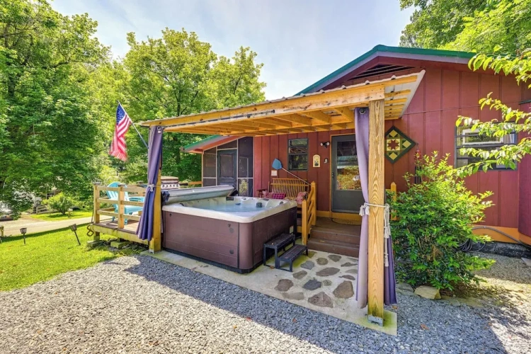 2 Bedrooms Cottage