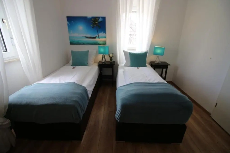Standard Double room with mountain view