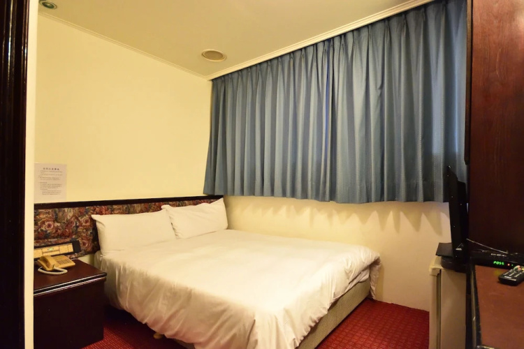 Yuan Shin Hotel