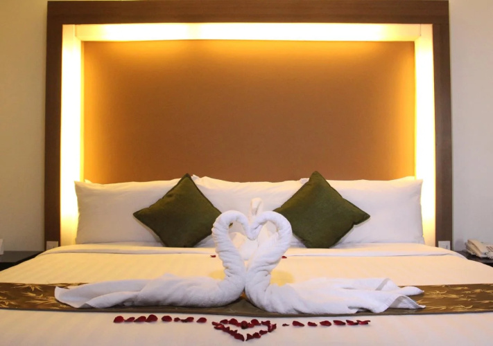 The Ritz Hotel at Garden Oases