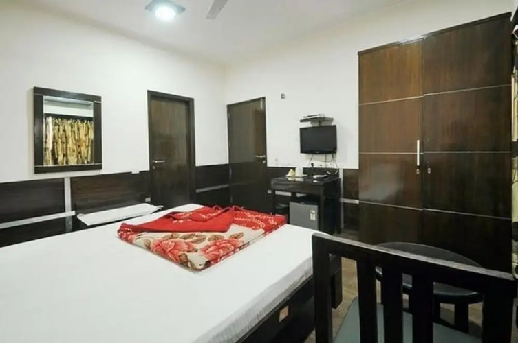 Maxfort Huda City Centre