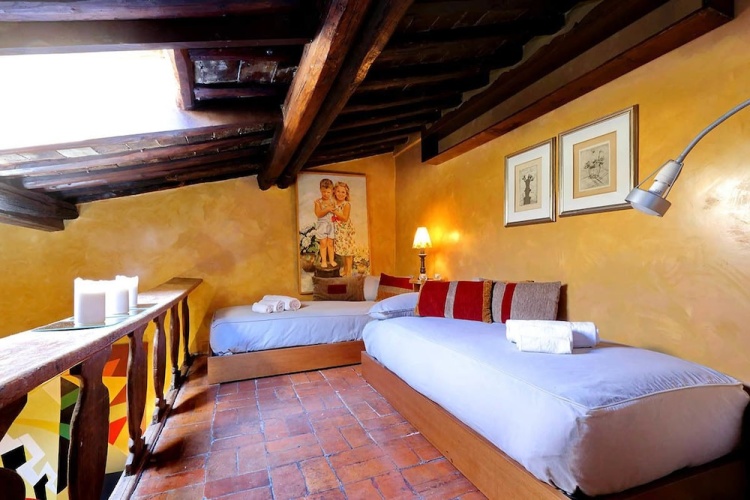 Trastevere Large Apartment With Terrace
