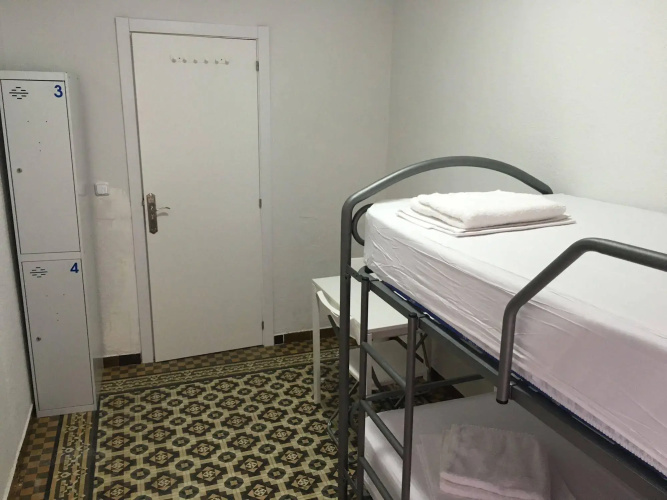 Cathedral Rooms and Houses