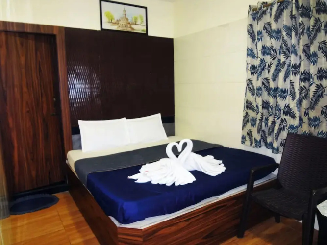 Hotel Shrimmaya