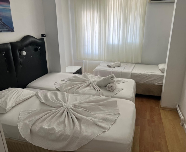 Merkez Pansiyon Sarımsaklı