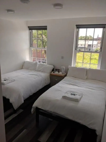 Crofts Hotel