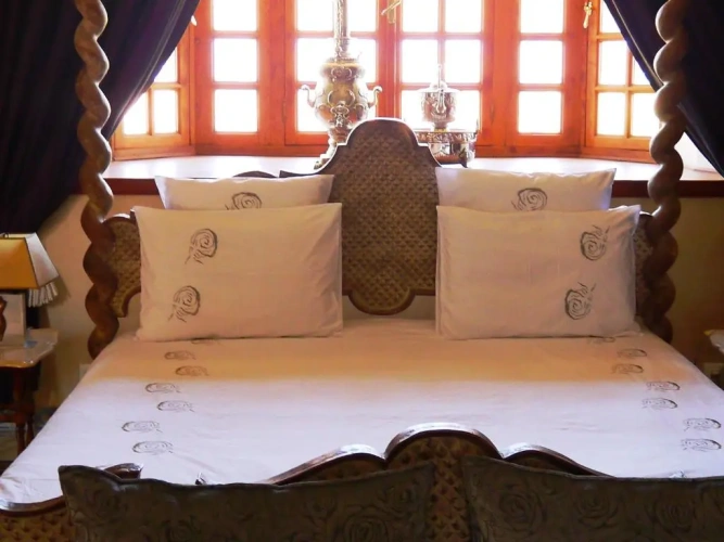 Deluxe Suite